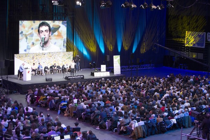 Xabat Illarregi Marzolek irabazi du Nafarroako Bertsolari Txapelketako finala