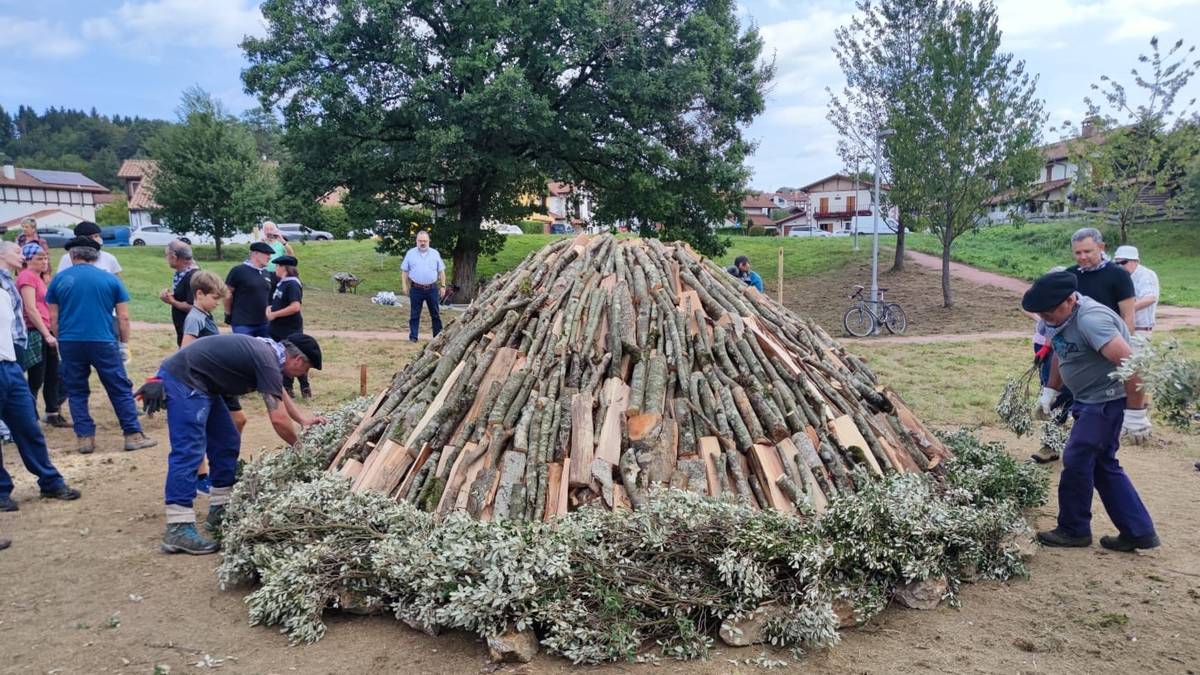 Txondorra sortzeak,  komunitatearen elkarlana bermatu du