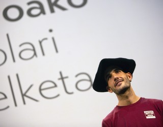 “Nafarroako bertsogintza inoizko momenturik onenean dagoela iruditzen zait”