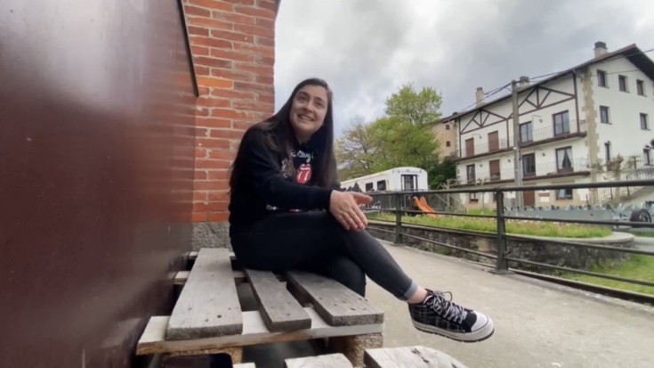 "Ez ahaztu inoiz zure hizkuntza eta nondik zatozen"
