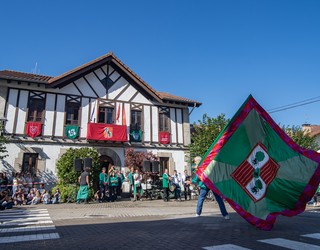 [ARGAZKIAK] Eguraldi eguzkitsua izan dute Lekunberriko festetan