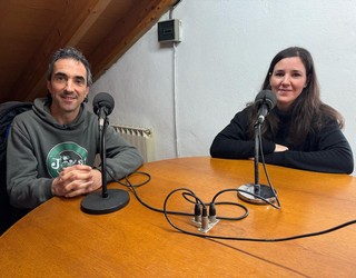 "Ibardingo artzaina" Mugarri eta Fermin Balentziaren elkarlanean sortutako abestia aurkeztera etorri dira Jabi Leoz eta Maitane Urbizu