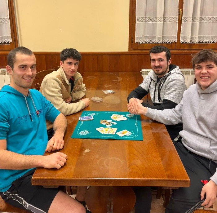 Euskal Herriko XVII. Mus Txapelketa jokatu dute Zigari Elkartean