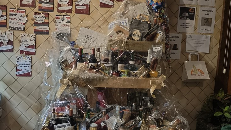 Urteroko zozketa ederra antolatu du Larraun Pilota Elkarteak