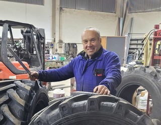 «Eskerrak eman nahi dizkiet urte hauetan guztietan nigan konfiantza izan duten guztiei»