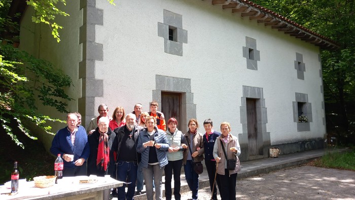San Migel omentzeko erromeria giro ederrean ospatu dute