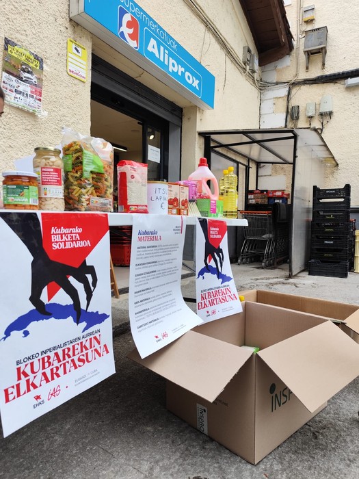 Kubara bidaltzeko oinarrizko produktuak bildu dituzte EHKSk eta IASek