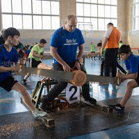 'Zulotik mundura' :Maha-ingurua ibarreko kirolari ezberdinekin