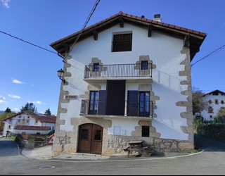 Etxarriko etxebizitza soziala alokairuan jarriko du Larraungo Udalak