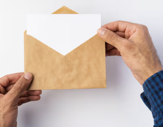 Larraun eta Lekunberrik Correosi kexa aurkeztu diote