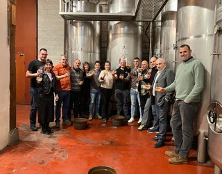 Txotx denboraldiari hasiera eman diote Toki Alai sagardotegian