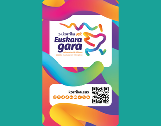 Korrika aurkeztera etorri dira Larraungo AEK-ko kideak (Jone Gabari Satrustegi eta Bea Buldain Etxarri)