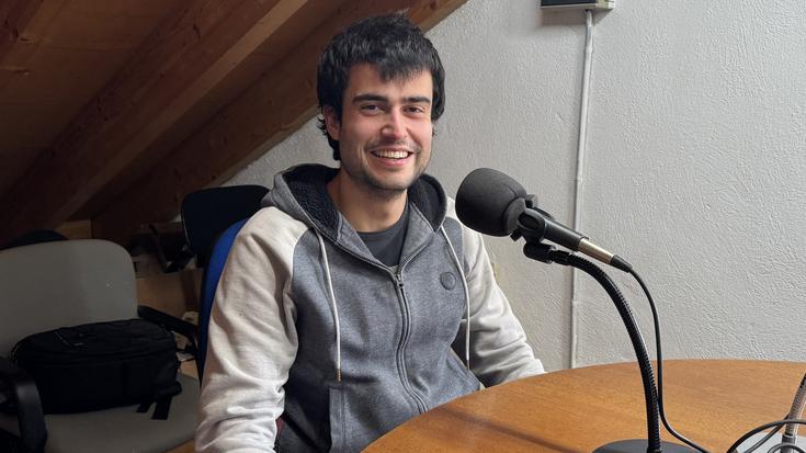 Mattie Garaikoetxea doktorea izan dugu irratian bere tesiaren berri ematen