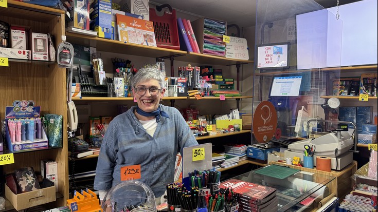 «1991ko urtarrilaren 1ean ireki nuen Lanbroa liburu-denda»