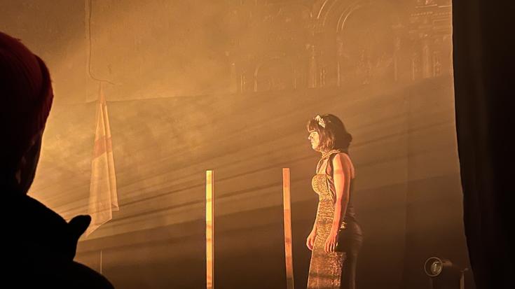 ‘Frankopoleon' antzezlana eskaini dute Azkaraten