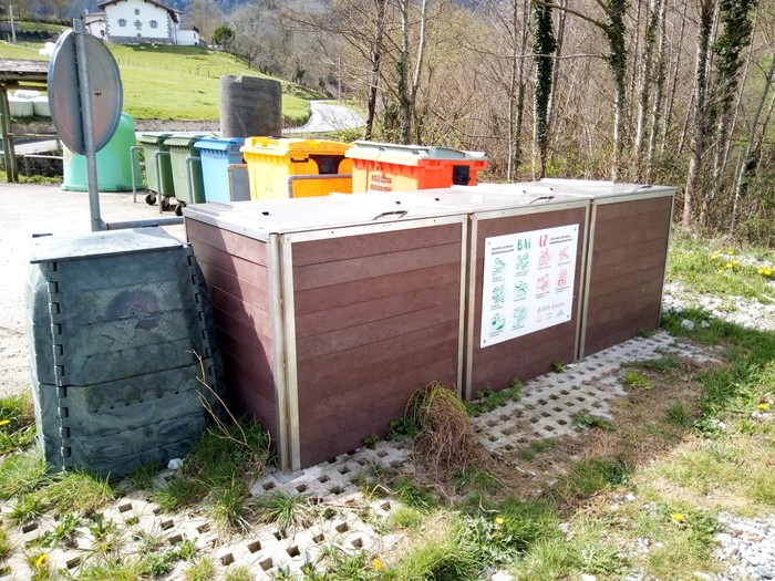 Araxes Garaiko Mankomunitateak hondakin organikoen konpostajean darrai